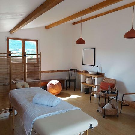 Chambres D'Hotes, B&B La Musardiere Alba-la-Romaine Dış mekan fotoğraf