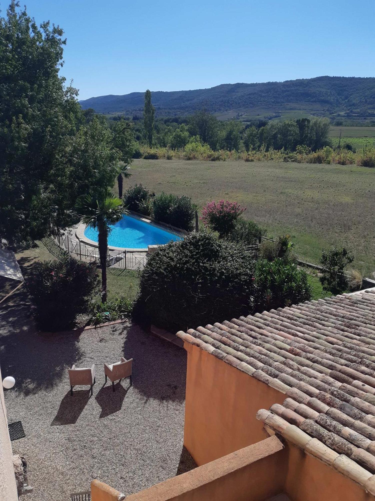 Chambres D'Hotes, B&B La Musardiere Alba-la-Romaine Dış mekan fotoğraf