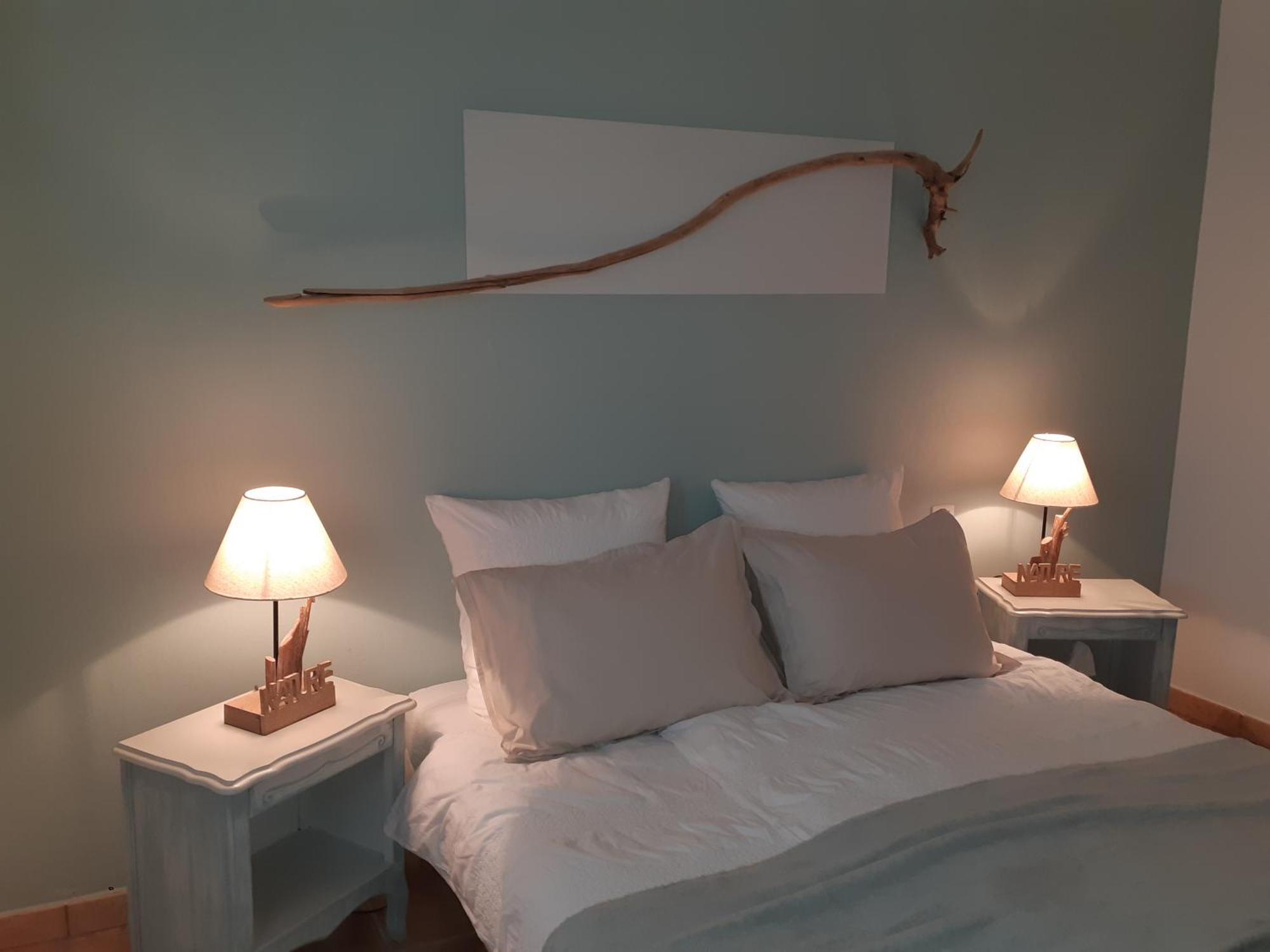 Chambres D'Hotes, B&B La Musardiere Alba-la-Romaine Dış mekan fotoğraf