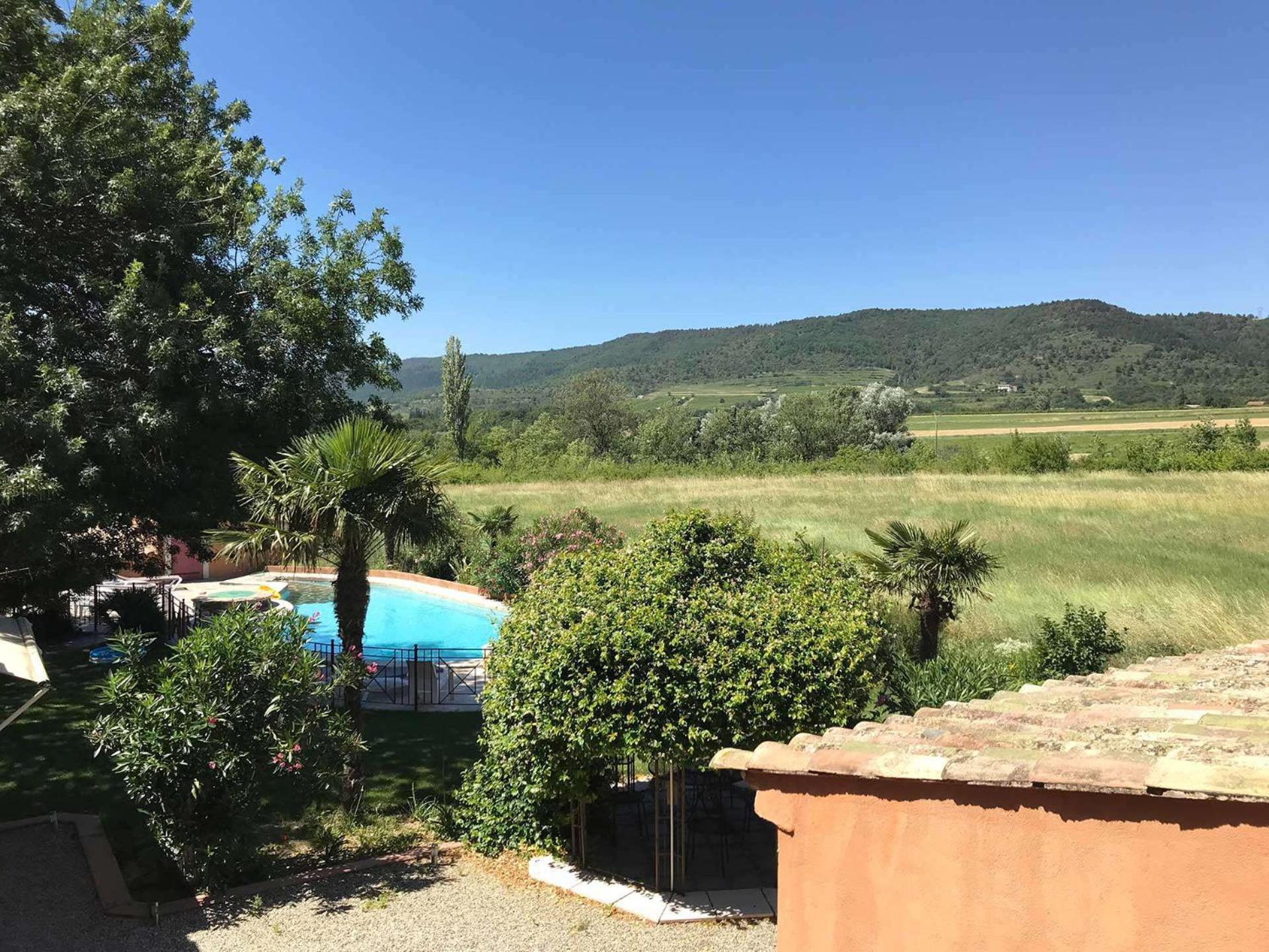 Chambres D'Hotes, B&B La Musardiere Alba-la-Romaine Dış mekan fotoğraf